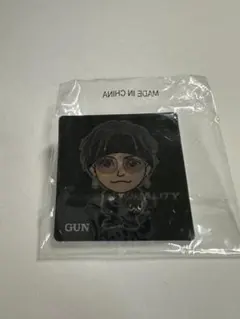 岩田剛典 ECHOES of DUALITY ピンバッジ