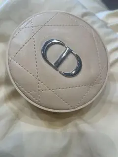 ディオールスキン フォーエヴァー クッション パウダー ラベンダー