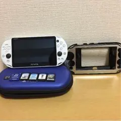 PSvita2000 白色  ほぼ新品  箱は希望すれば実家に取りに行きます！