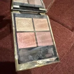 SUQQU 純撫子　アイシャドウパレット 4色入り