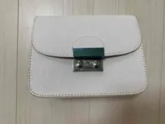 【お値下げ中】FURLA フルラ　メトロポリス風　ショルダーバック