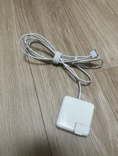 Nuoo Macbook Air 充電器45W MagSafe 2 T型