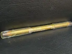 【エスティーローダー】リップディファイニングペンシルのサムネイル