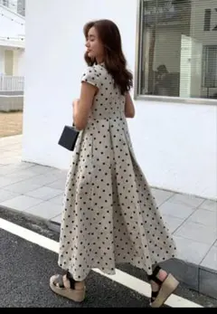 EMPORIO ARMANI ドット柄 ベロアワンピース 半袖 - メルカリ