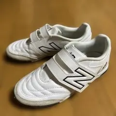 最終価格New Balance サッカーシューズ 20cm
