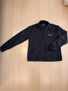 STUSSYのサムネイル