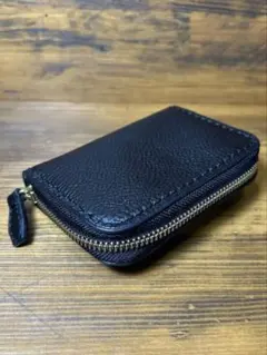 美品 オフホワイト Y013 カラビナ付き ジップウォレット ミニ財布 小銭