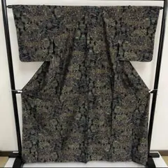 小千谷紬 素敵な絣模様 パールトーン加工 正絹 着物 i-2333a