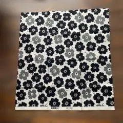 花柄プリント生地 コットン