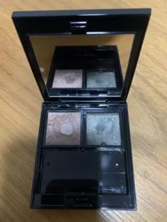 アディクション アイシャドウパレット