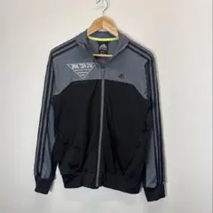 美品 adidas 424 トラックジャケット M ブラック 赤ライン - メルカリ