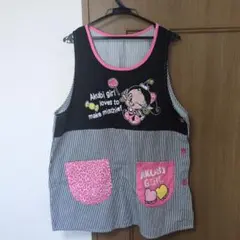 保育士　エプロン　アクビちゃん