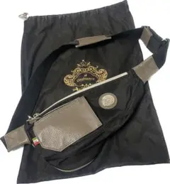 Orobiancoオロビアンコボディバッグ(ブラック)