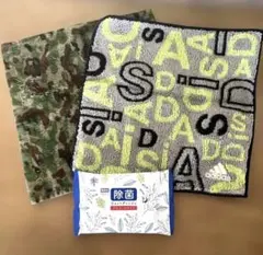 adidas タオルハンカチ と迷彩柄タオルハンカチのサムネイル