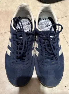 adidas スペツィアル　ネイビー スニーカー
