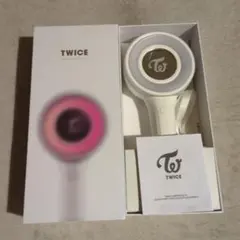 美品 TWICE ペンライト CANDYBONG♾️ おまけ未開封トレカ付き TWICE ペンライト TWICEのCANDYBONG Gペンライトが入荷しましたよー