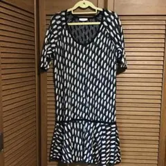 MAX &Co. ワンピース最終価格‼️のサムネイル