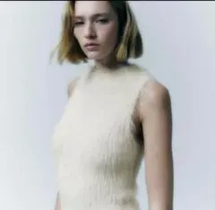 4/12以降発送ですZARA ザラ　ノースリーブニット ベスト　M ファーベスト