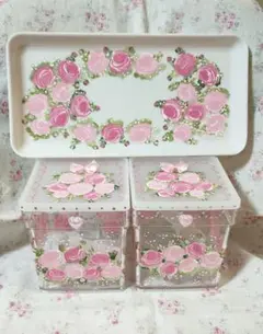 ラブリー♡薔薇の調味料いれ.トレイつき♡トールペイント