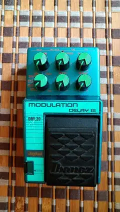 Ibanez DML20 Modulation Delay 中古本体のみ Ibanez DML20 Digital Modulation Delay III」変態系ディレイ