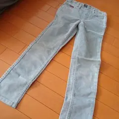 ライトブルー コーデュロイパンツ