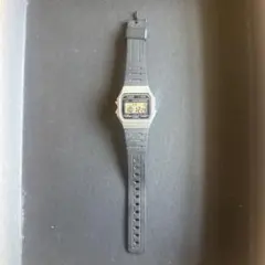 CASIO F-91W デジタル腕時計 ブラック