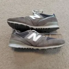 New Balance 996 グレー スニーカー