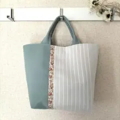 丈夫なツイル生地　ロマンチックなパッチワークバッグ　しっかり自立トートバッグ