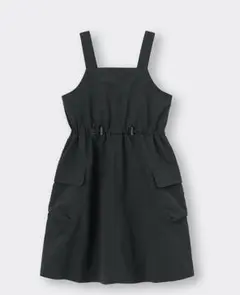 GU ガールズ　テックジャンパードレス　ジャンパースカート　ワンピース