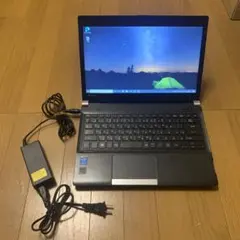 【東芝】R734 高性能i5 8GB ブラックノートPCのサムネイル
