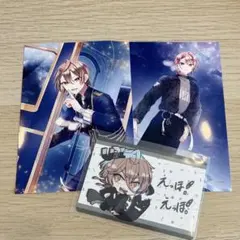 カラフルピーチ うりさん トレカand缶バッジ セット - メルカリ