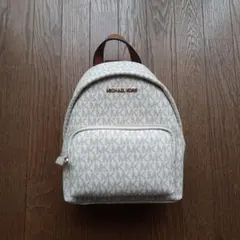 マイケルコース　リュック　鞄　ロゴ　ホワイト×ゴールド