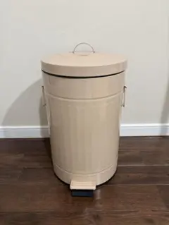 ペダルペール 12L ふた付きスチール ラウンド型 ゴミ箱 スチールのサムネイル