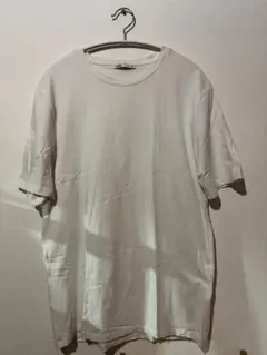 【8/4まで限定値下げ】ZARA ホワイト 半袖Tシャツのサムネイル