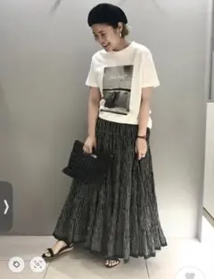 別注 MARIHA 草原の虹のスカート　ブラックのサムネイル