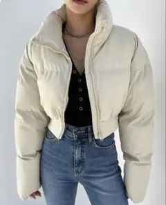 DAZY ドロップショルダー ジップアップ パデッド クロップコートのサムネイル