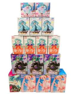 初音ミク フィギュア 30体セット　まとめ売り　② メルカリ便】初音ミクフィギュア 30点セット まとめ売り - メルカリ