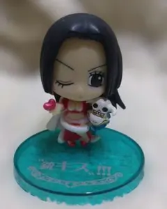 ワンピース　ボア・ハンコック フィギュア