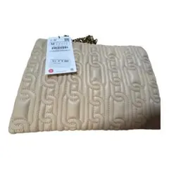 新品 ZARA チェーンショルダーバッグ キルティング ベージュ