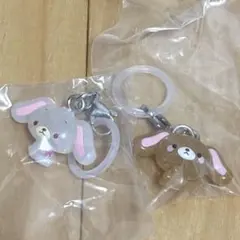 ガチャガチャ　サンリオ　ゆるっとめじるしアクセサリー　2点セット売り