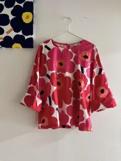 ✨美品✨marimekko Unikko 7部丈カットソーのサムネイル