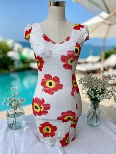 顔映え抜群✨大ぶり 花柄 総レース タイト ドレス ミニ キャバ ワンピ 白 赤