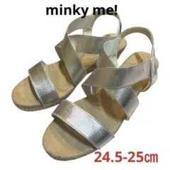 minky me!ウェッジソールゴムフィットサンダル 24.5-25㎝ シルバーのサムネイル