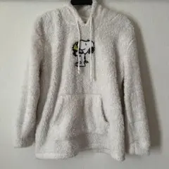 フリース　パーカー　スヌーピー　Mサイズ