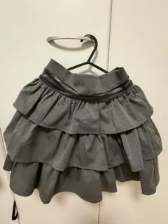 【期間限定値下げ中♪︎】pium クロスフリルデザイン グレー ミニスカート