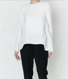 2025年最新】ヨーコチャン ブラウスの人気アイテム - メルカリ