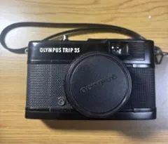 OLYMPUS TRIP 35 フィルムカメラ 本体　ブラックのサムネイル