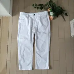 七分丈パンツ　クロップドパンツ