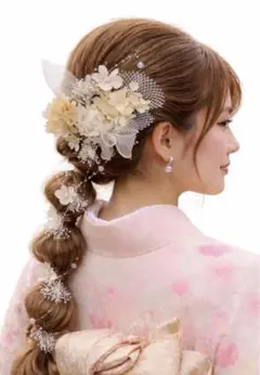 ヘッドパーツ❤︎成人式髪飾り 振袖 和装 前撮り♡ベージュ ホワイト