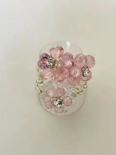 花モチーフ ピンクビーズリング